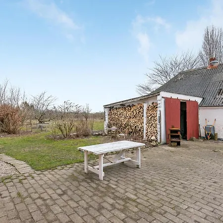 Beautiful In Skrup Fyn With Wifi And 2 Bedrooms Apartment *
